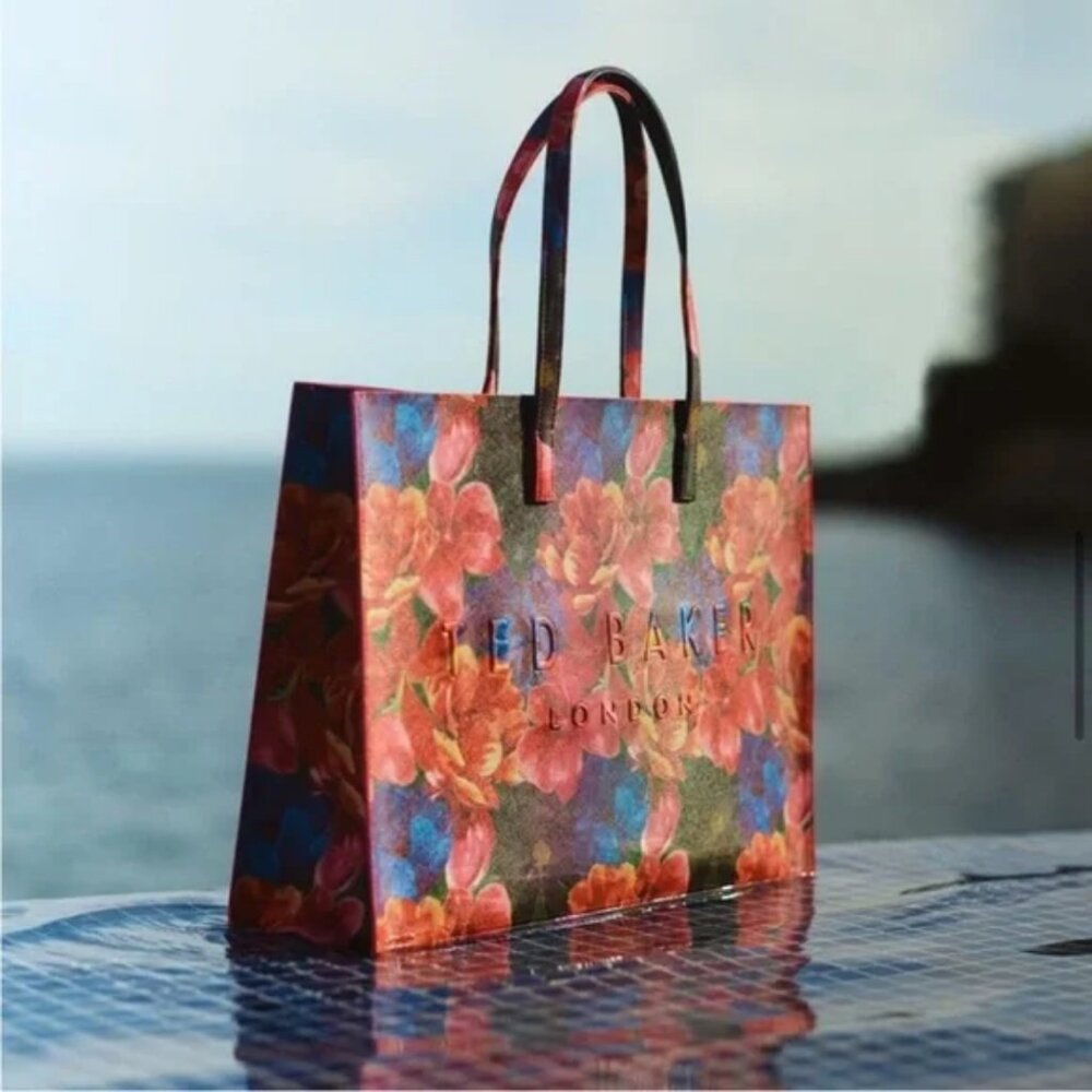 Ted Baker London Sukicon Extra Large Icon Tote Multi